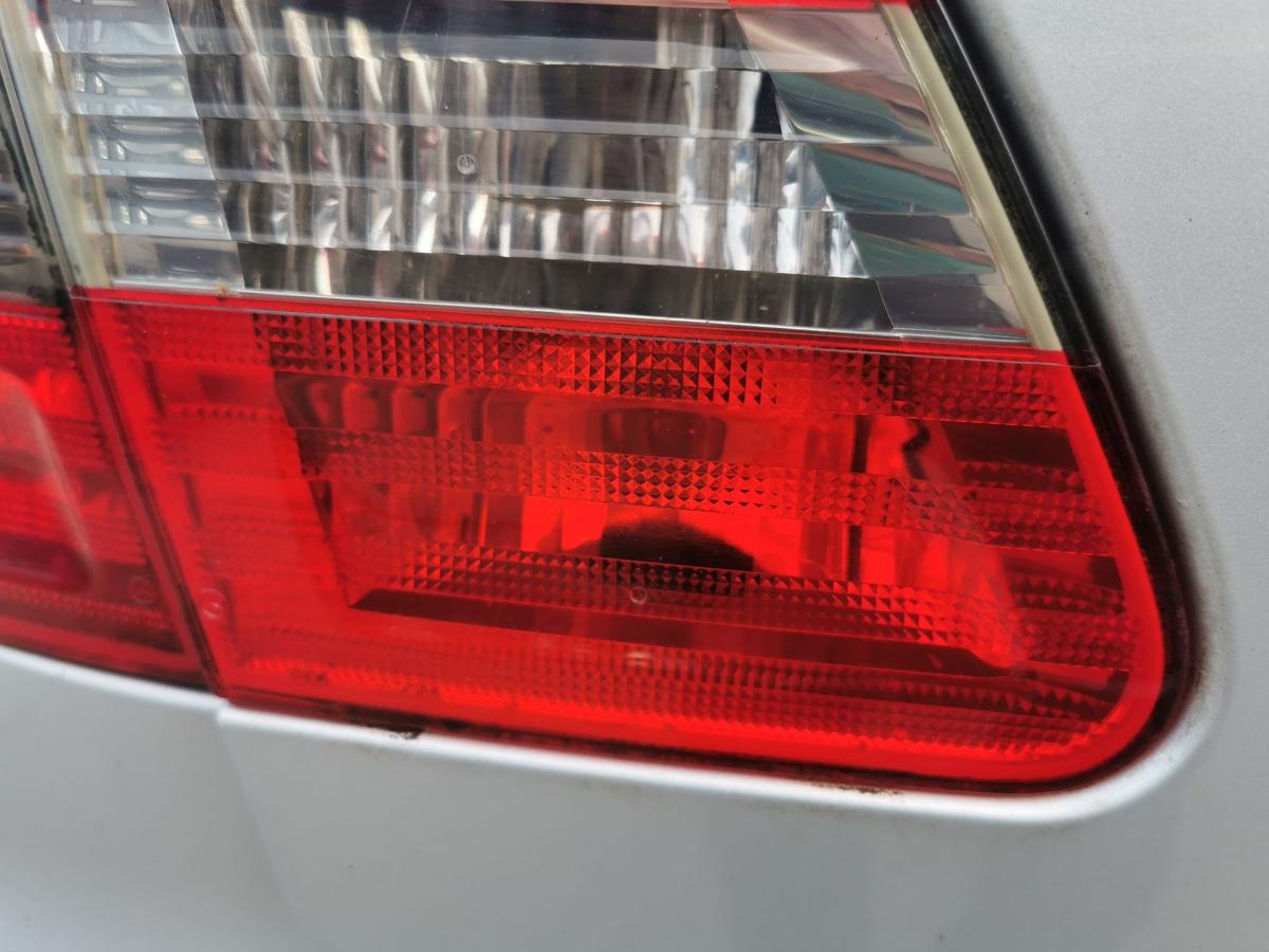 Mercedes B Klasse 245 Rückleuchte Schlussleuchte Rücklicht hinten innen links