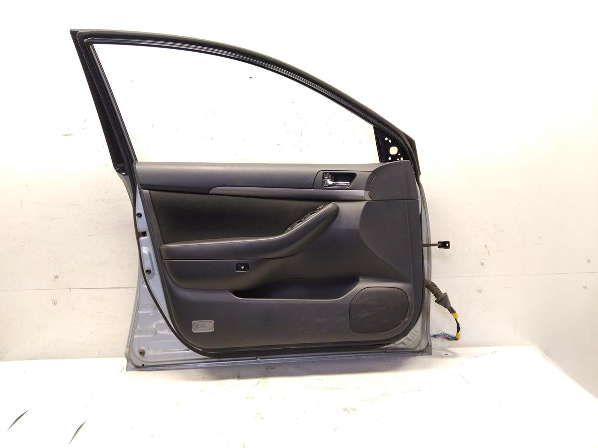 Toyota Avensis T25 Tür vorn links Fahrertür 1F8 Granitsilber Metallic BJ2008