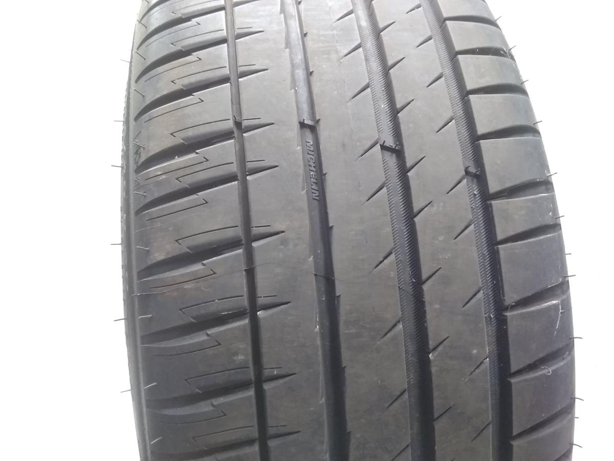 Tesla Model Y original Alurad Alufelge 20 Zoll 9.5x20 ET45 255/40R20 Michelin BJ2021