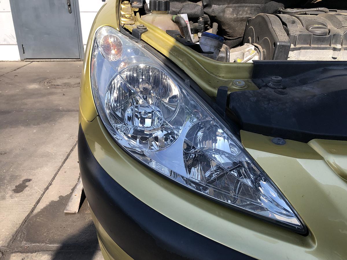 Peugeot 307 5trg orig Scheinwerfer rechts Halogen Bj 02