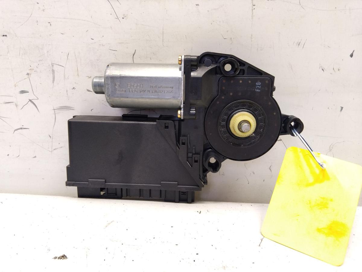 Audi A4 8E B6 original Fensterhebermotor vorn rechts mit T&uuml;rsteuerger&auml;t BJ2003