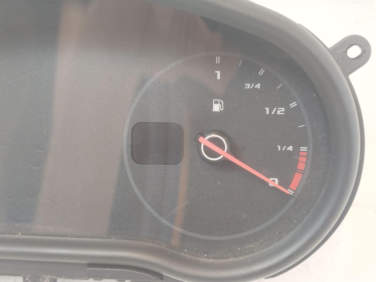 Aixam Minauto Access Modell 2021 Tacho Kombiinstrument Tankanzeige Cockpit 12tkm