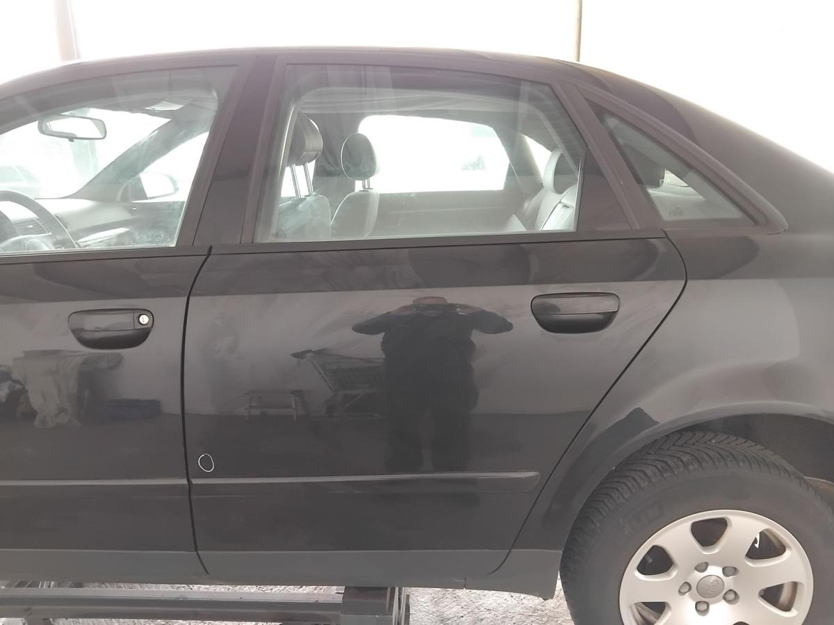 Audi A4 8E B6 Limousine Tür hinten links LZ9W ebonyschwarzmetallic BJ2002