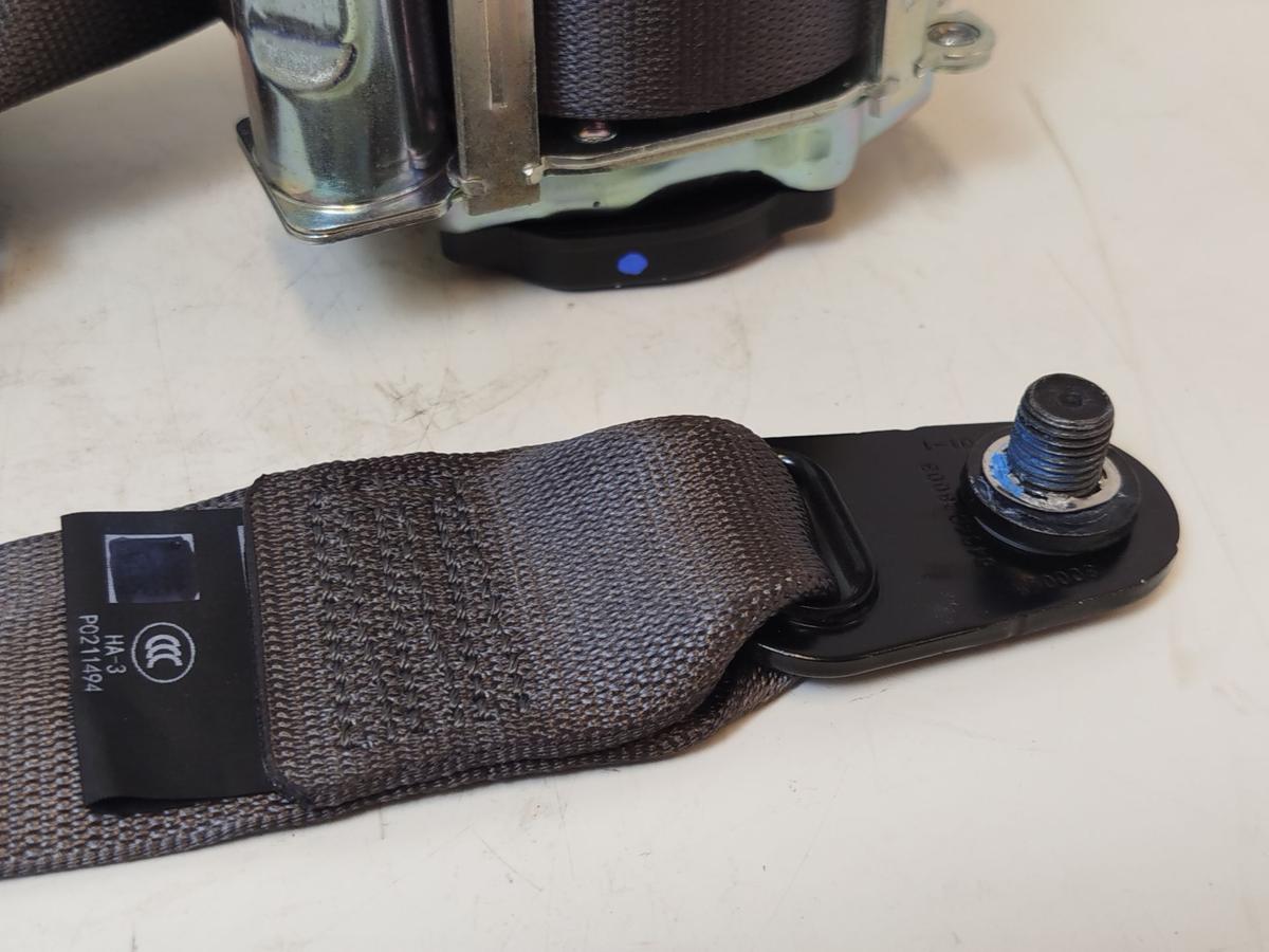 NIO ET7 Elektro Sicherheitsgurt vorn links Beifahrergurt Anschnallgurt OEM