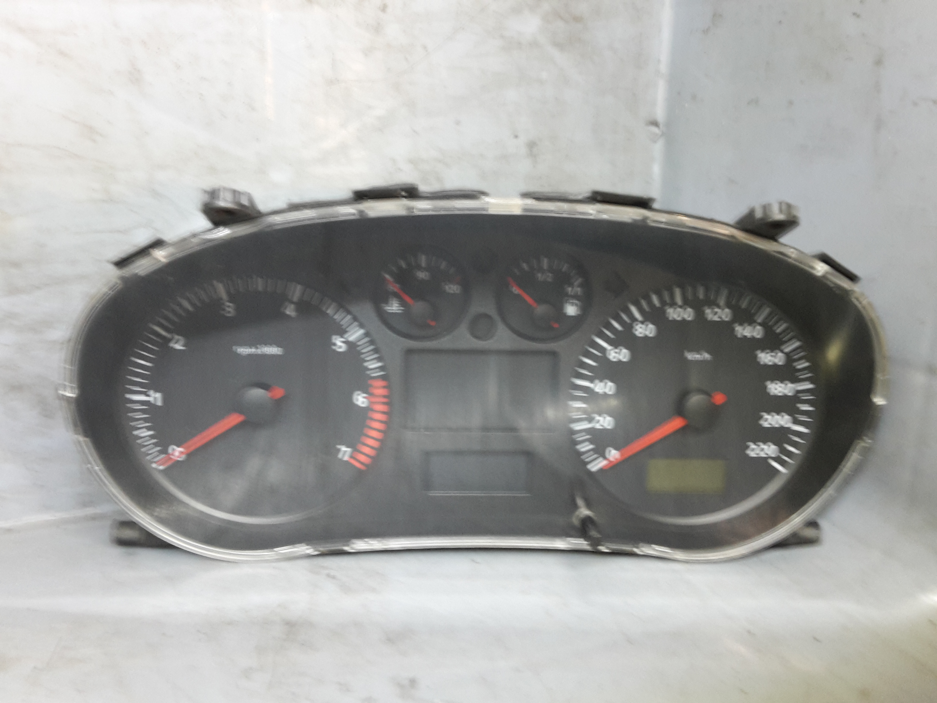 Seat Cordoba Vario II 6K Bj. 2000 org. Instrumentenkombination Tachometer