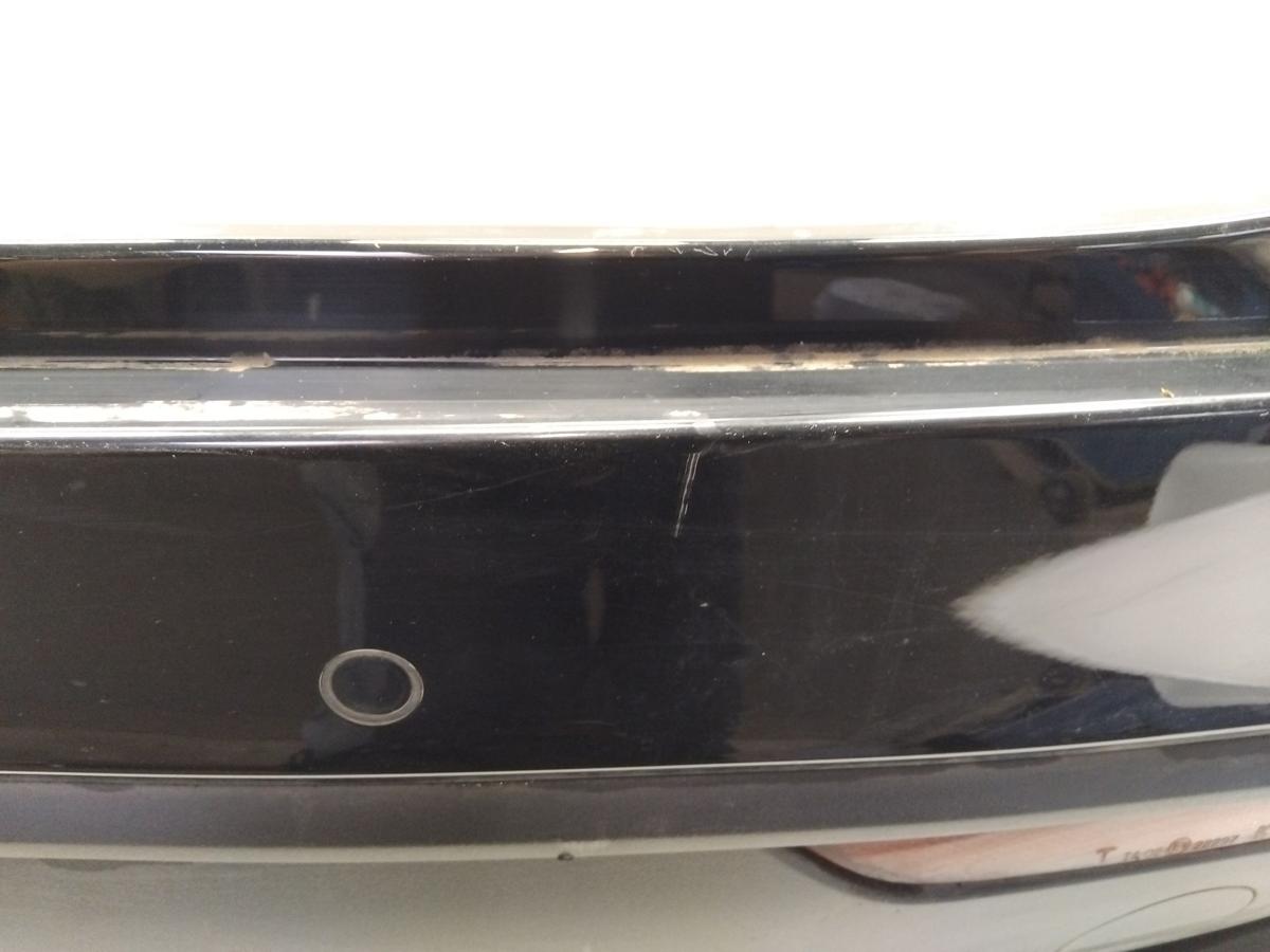 Tesla Model Y original Sto&szlig;f&auml;nger Sto&szlig;stange hinten schwarz solid black mit PDC Bj.2022