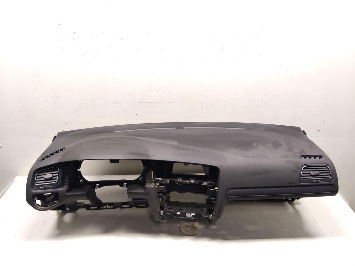 VW Golf 7 Flie&szlig;heck original Armaturenbrett Cockpit schwarz BJ2017