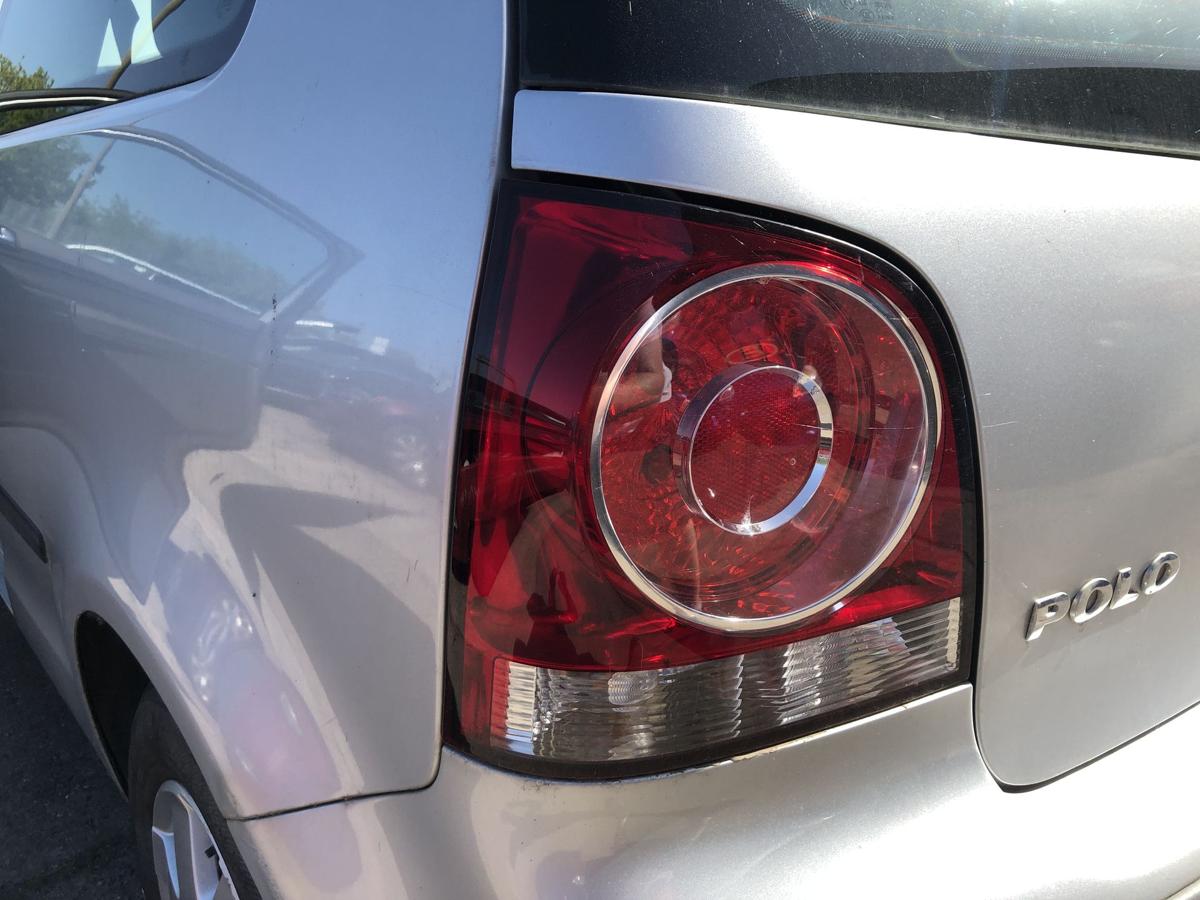 VW Polo 9N3 R&uuml;ckleuchte links R&uuml;cklicht Heckleuchte Schlusslicht 3 und 5 t&uuml;rer