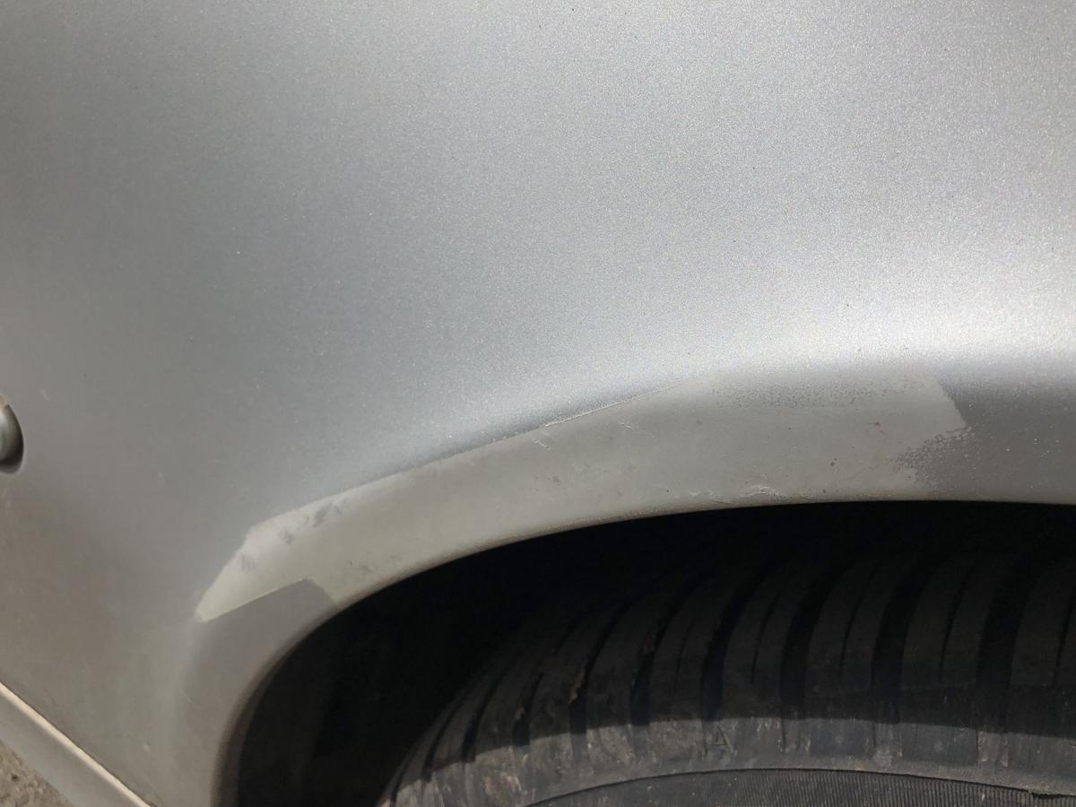 Mercedes E Klasse W211 Kotfl&uuml;gel vorn rechts Beifahrer 744 Brillantsilber Met