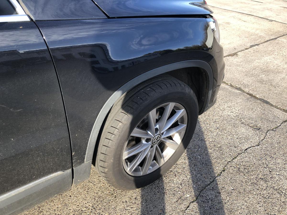 VW Tiguan 5N Kotflügel vorn rechts Beifahrerseite Fender LC9X Deepblack 07-16