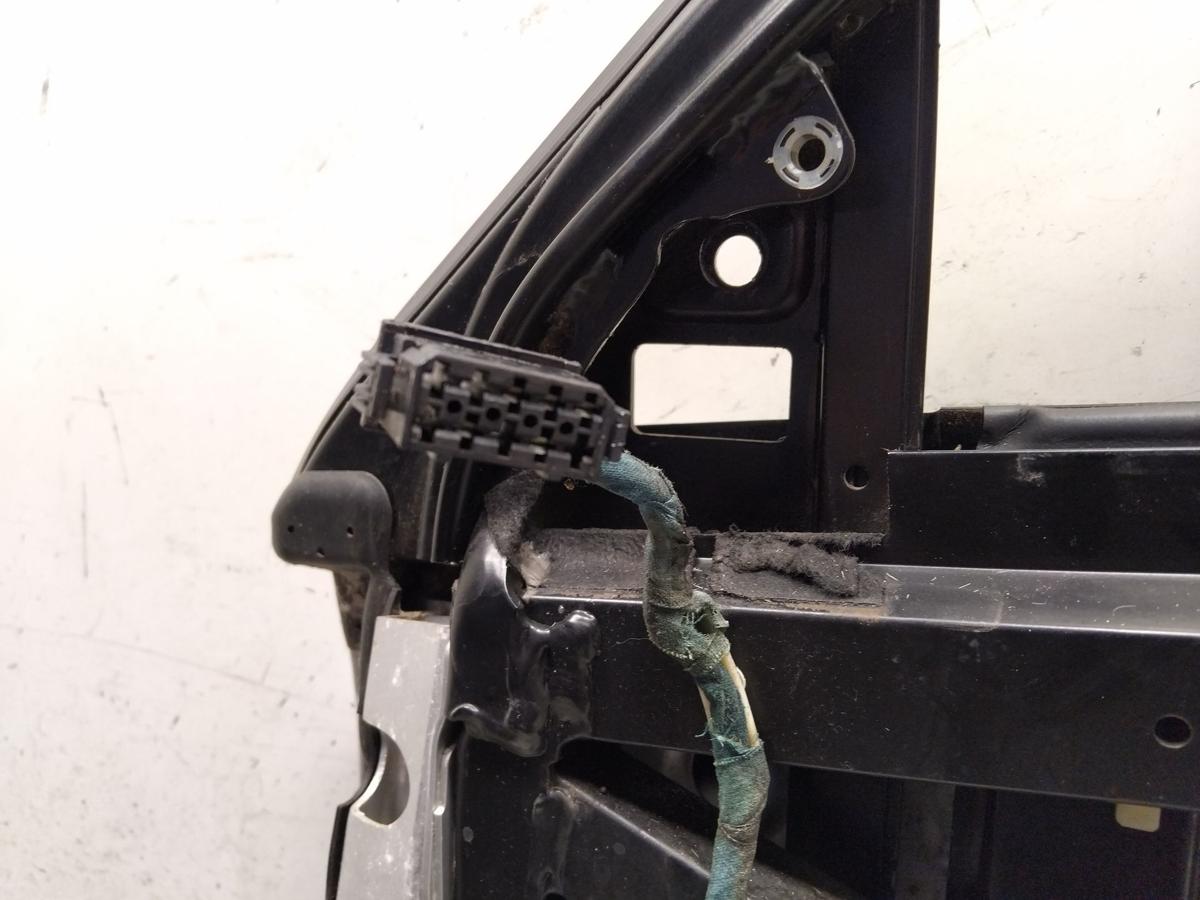 Audi A3 8L Facelift T&uuml;r vorn rechts Beifahrert&uuml;r lichtsilber LY7W 3-T&uuml;rer Bj2002