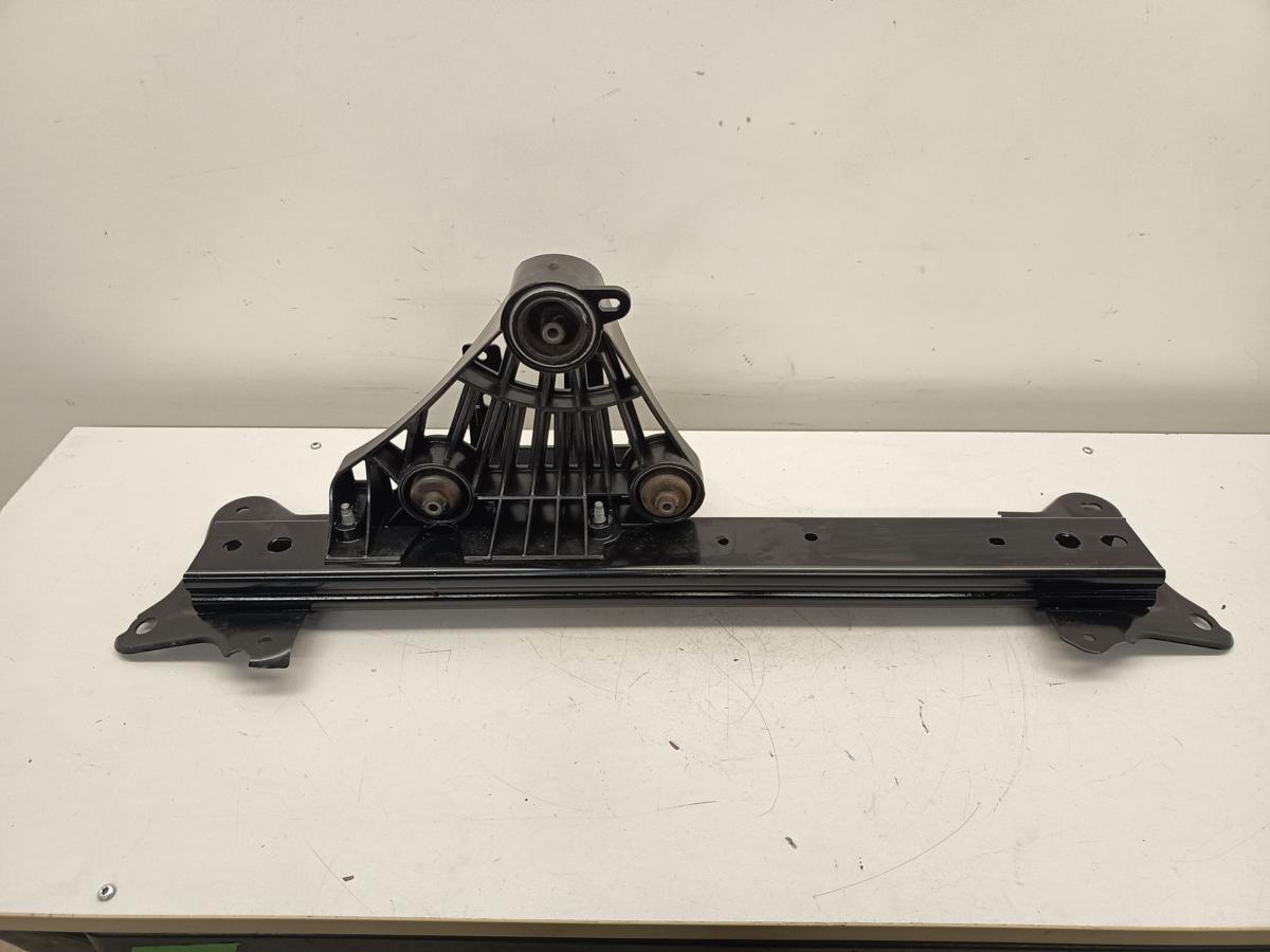 Tesla Model Y original halter Klimakompressor P167362701D Baujahr 2025