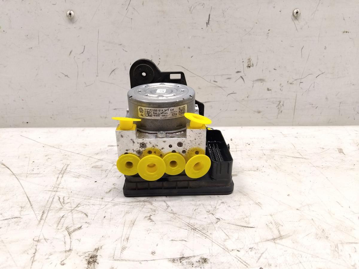 VW Golf Sportsvan original ABS-Block 5Q0614517CH Bj.2017