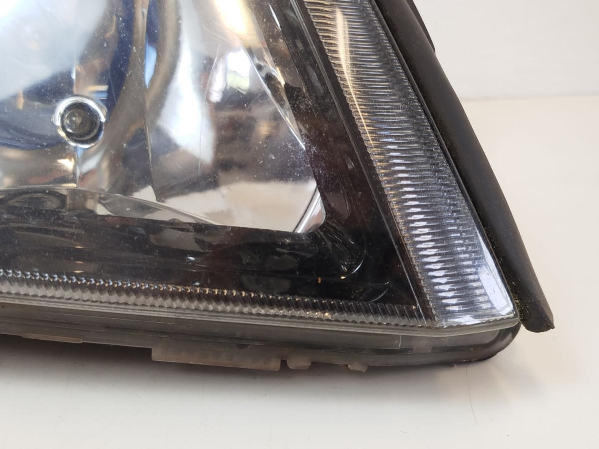 Opel Vectra C Caravan bis05 Scheinwerfer rechts Frontscheinwerfer Halogen TYC