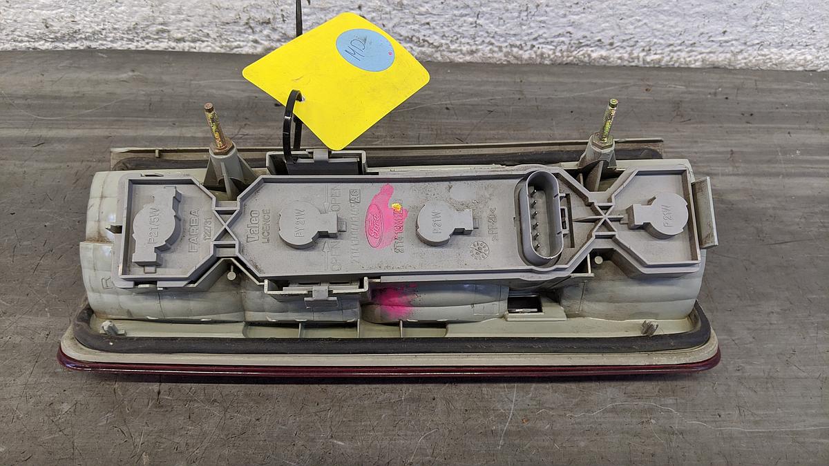 Ford Transit Connect Rückleuchte Schlussleuchte Lampe hinten rechts Ford Transit Connect Rückleuchte Schlussleuchte Lampe hinten rechts
