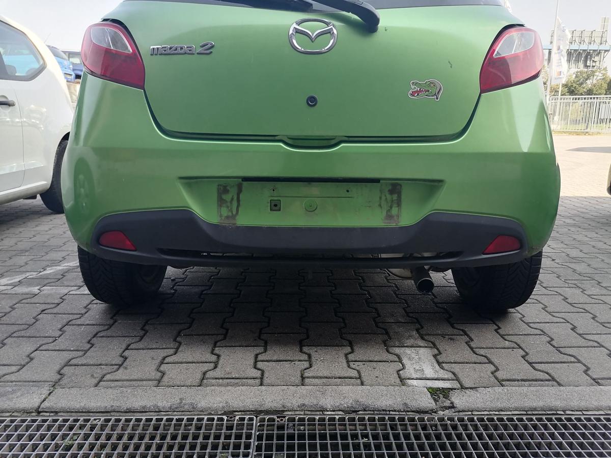 Mazda 2 DE original Stoßstange Stossfänger hinten Grünmetallic Bj.2009