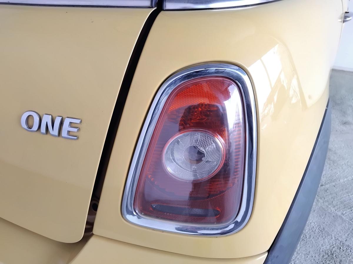 Mini II R56 One original R&uuml;ckleuchte Schlussleuchte rechts BJ2008