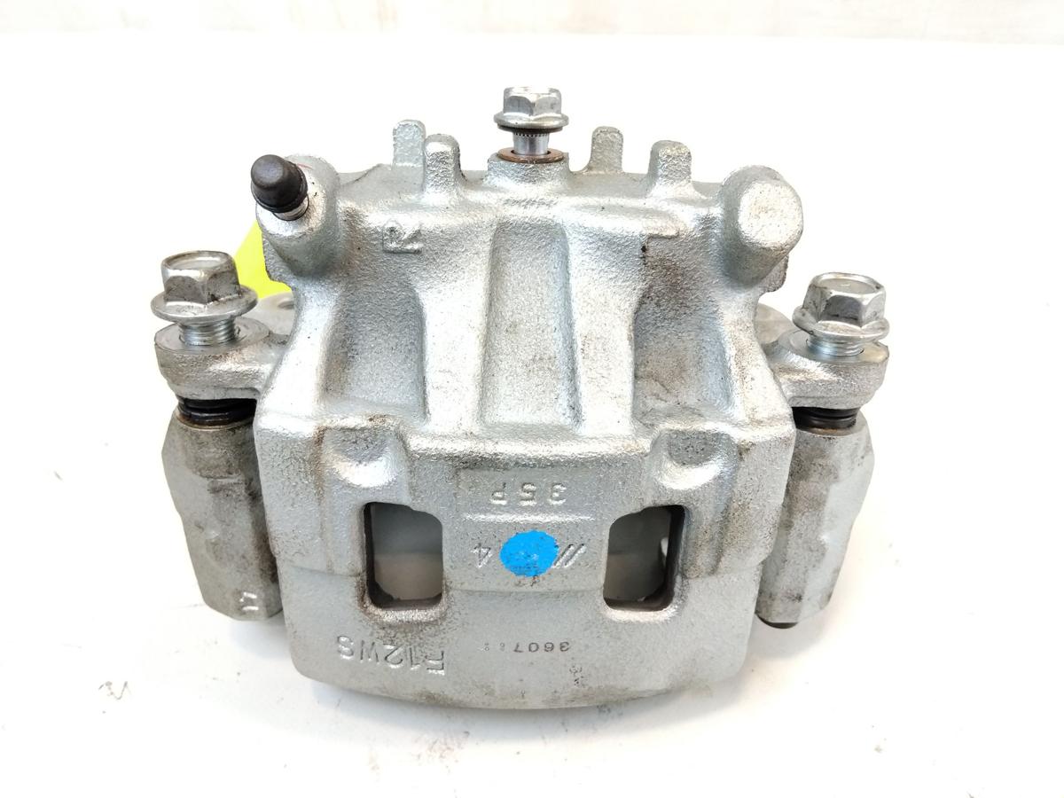 Mitsubishi Eclipse Cross original Bremssattel rechts vorn mit Tr&auml;ger 4B12 2.4 72kw