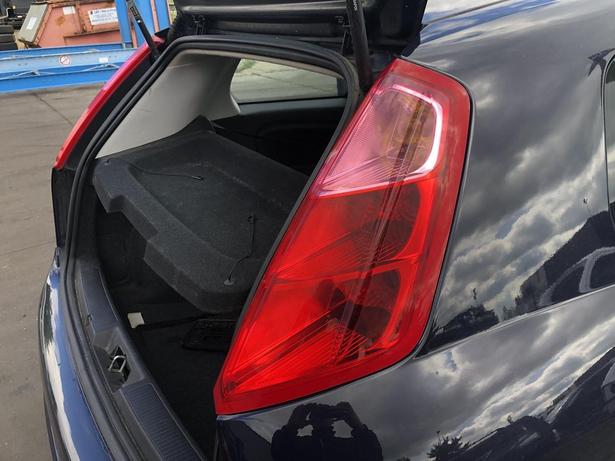 Fiat Grande Punto 199 original Rückleuchte rechts Heck/Schluss/Licht Bj 2009