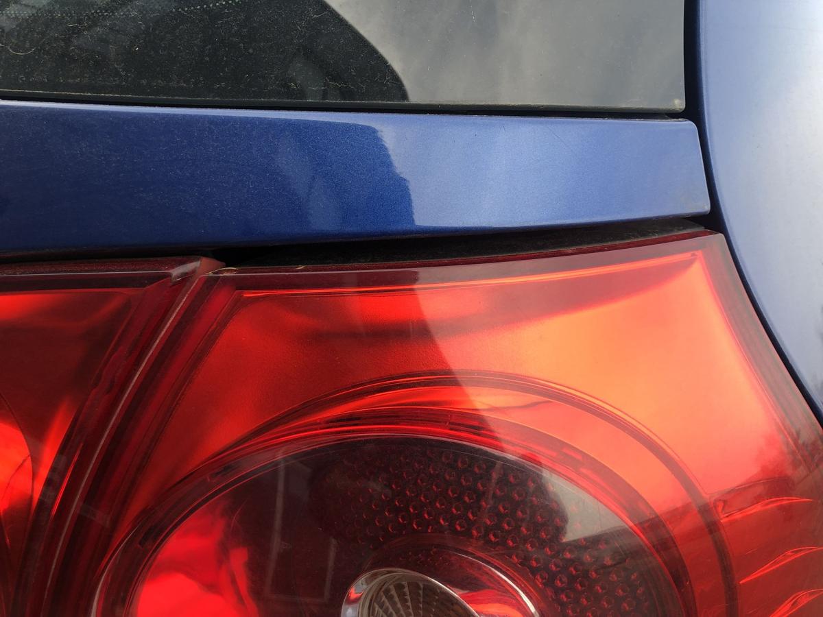 VW Golf 5 V 1K R&uuml;ckleuchte au&szlig;en rechts R&uuml;cklicht Heckleuchte f&uuml;r 3 und 5 t&uuml;rer