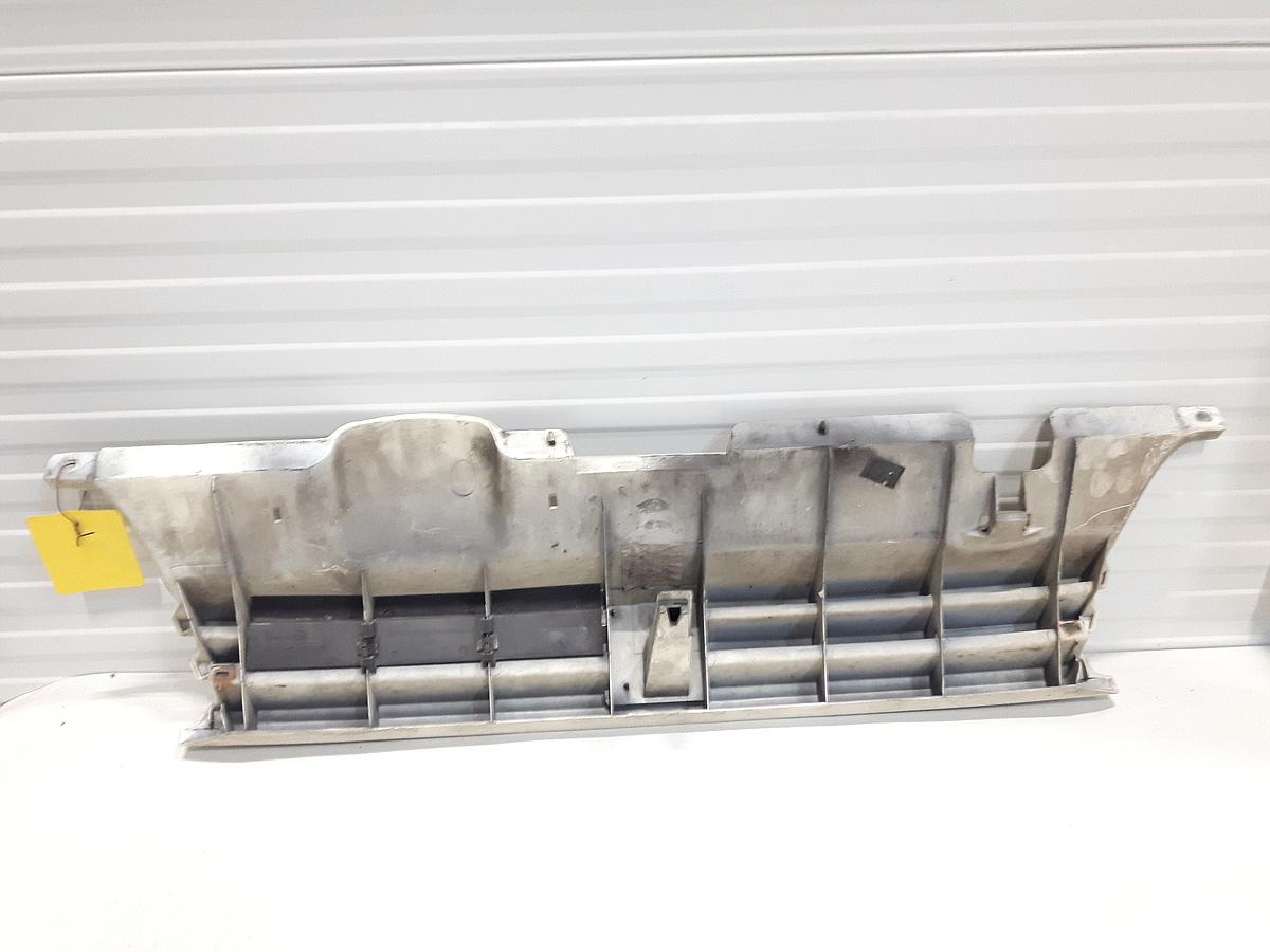 KUEHLERGRILL; Grill; 405 LIMOUSINE; TYP 15B 09/87-09/95, TYP 4B AB MODELL 93; 780499;