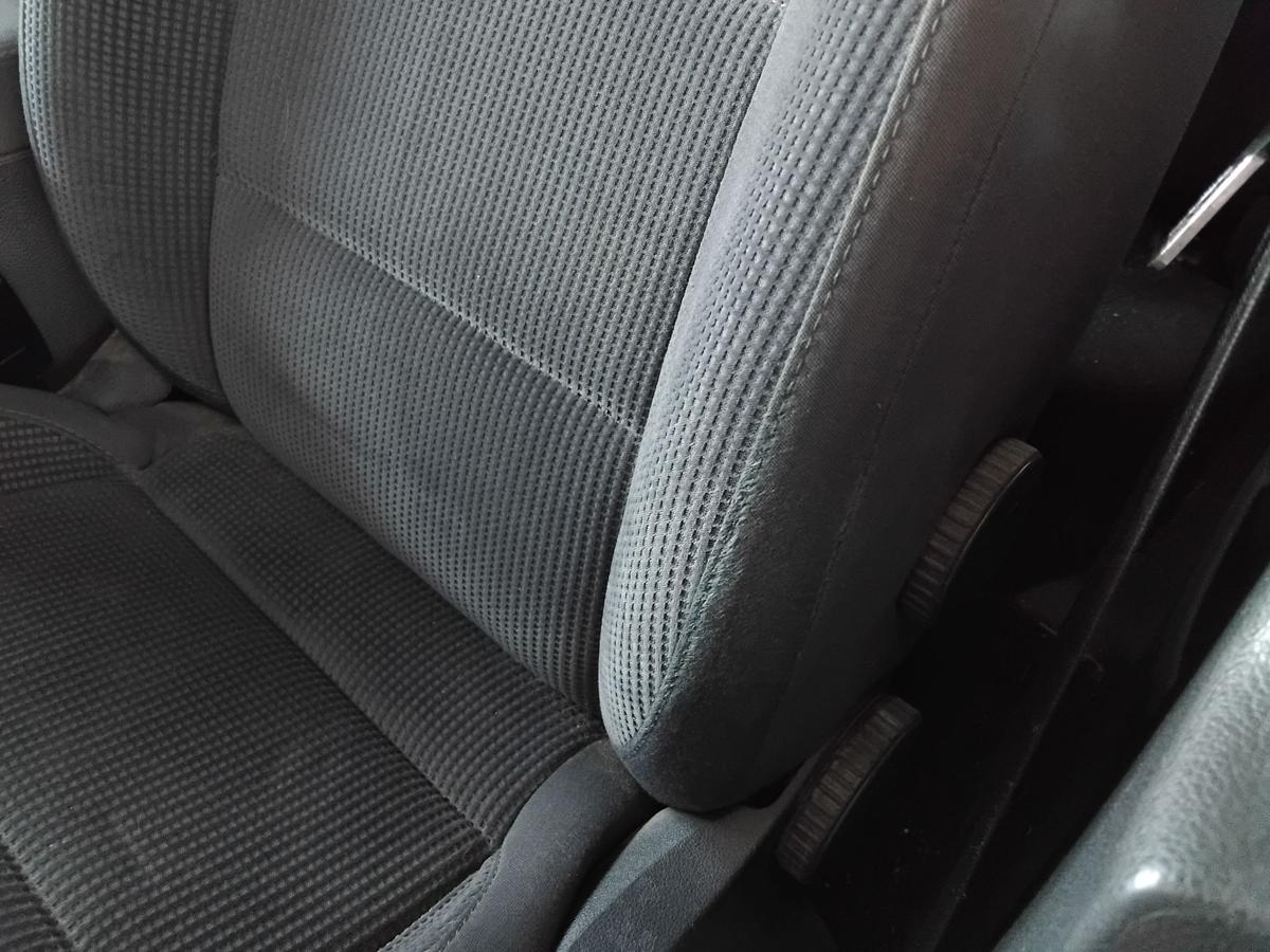 VW Jetta V 1K2 orig Sitz vorn links Fahrersitz Velour dunkelgrau beheizt BJ2007