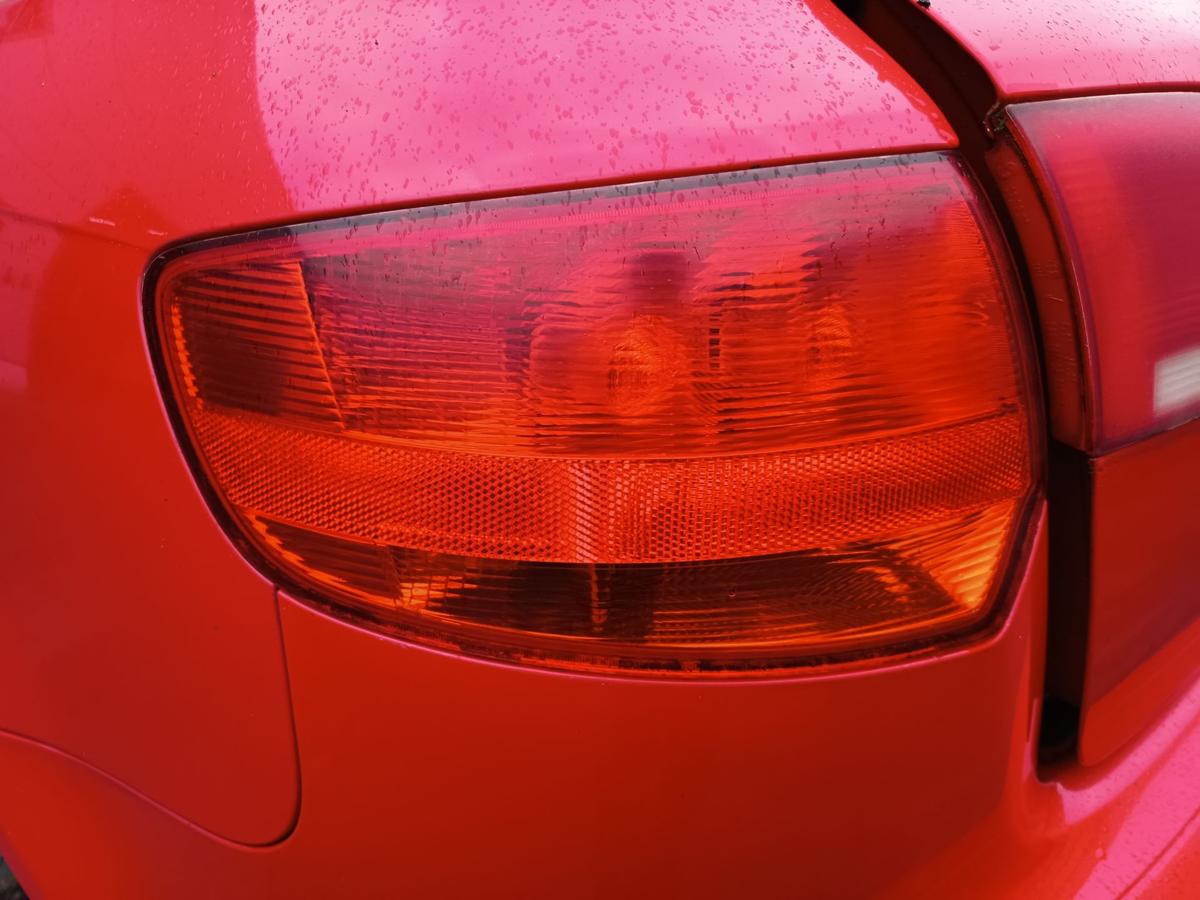 Audi A3 8PA original R&uuml;ckleuchte links Heck Schluss Licht Bj 2005