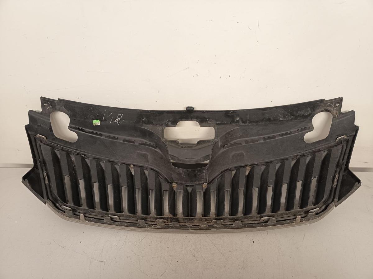 Skoda Rapid original K&uuml;hlergrill schwarz chrom Baujahr 2015