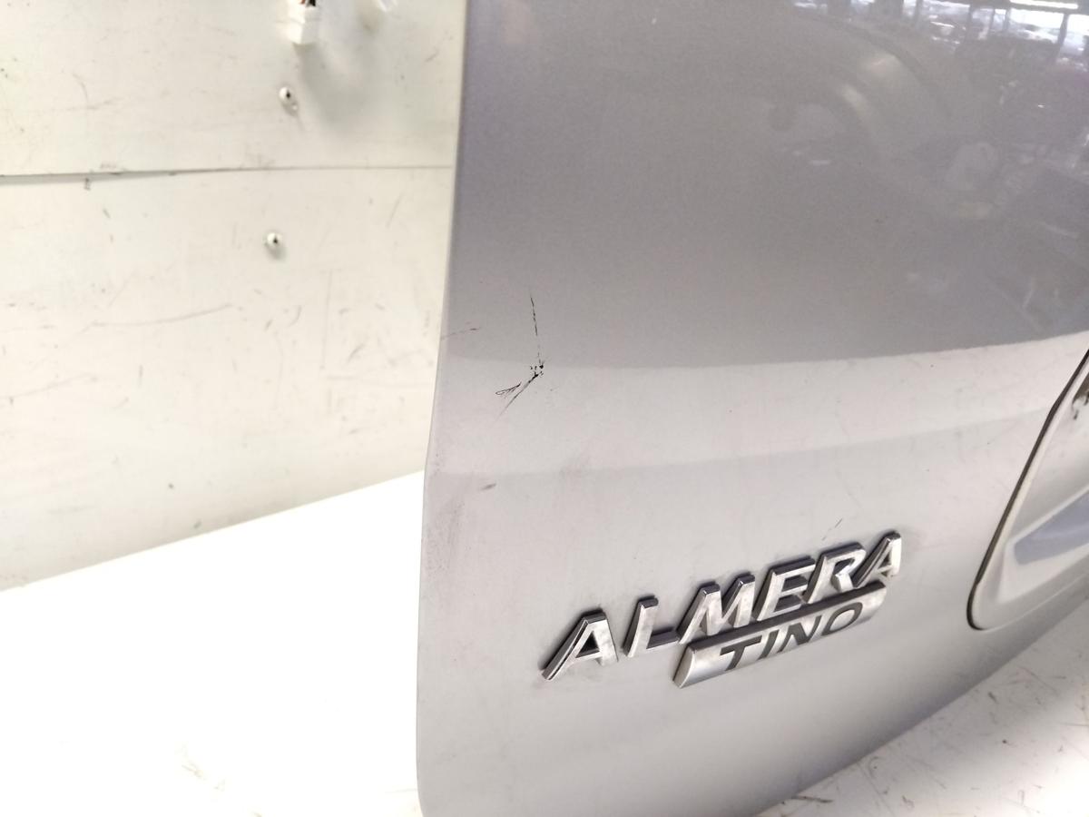 Nissan Almera Tino Heckklappe silbermetallic inkl. Scheibe BJ2004
