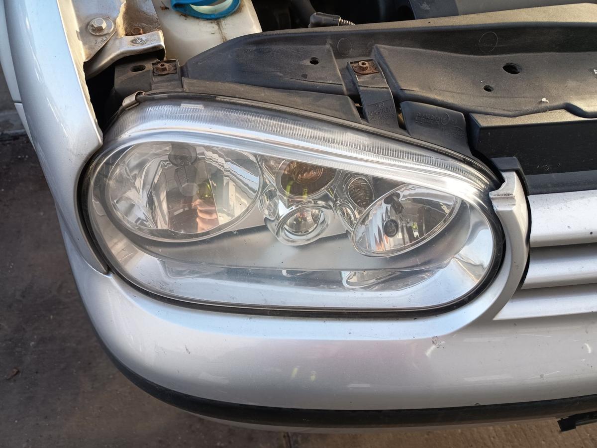 VW Golf IV original Scheinwerfer rechts Halogen ohne NSW Baujahr 2003