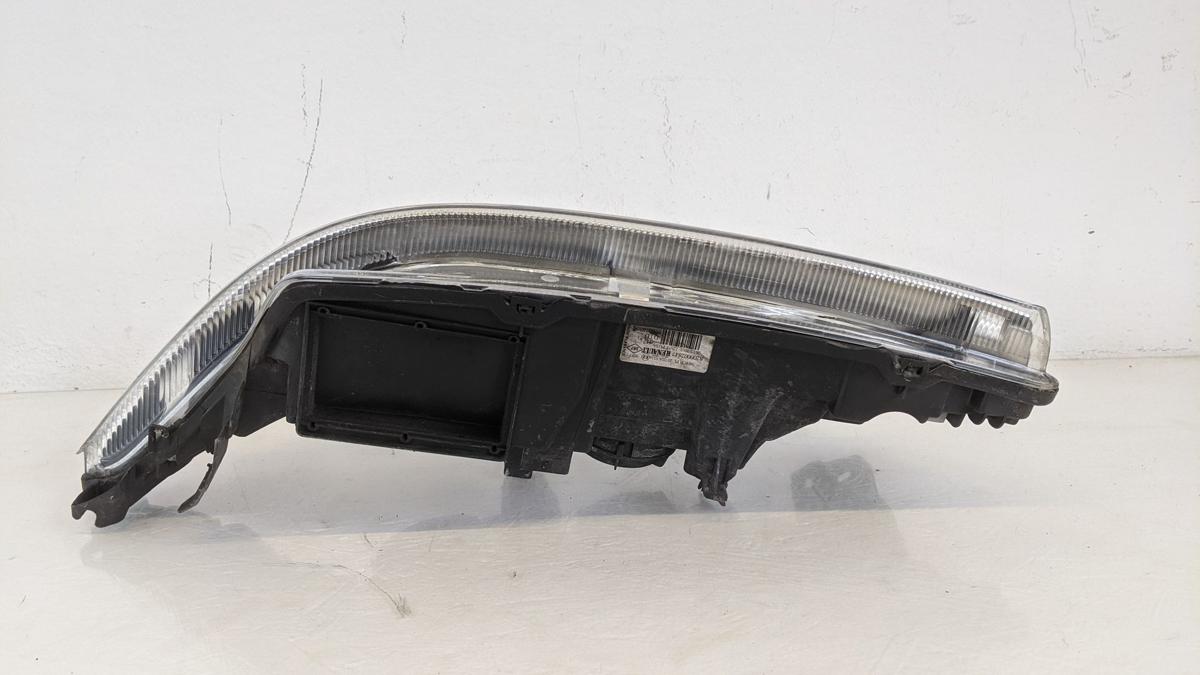 Renault Laguna 2 01-05 Kombi Scheinwerfer rechts OE 8200002847