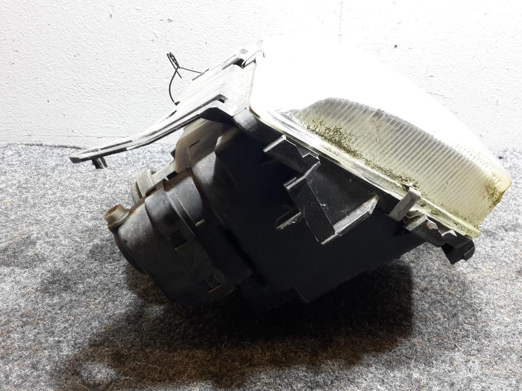 Citroen Saxo BJ 1999 Scheinwerfer vorn rechts Lampe 96-99 Valeo