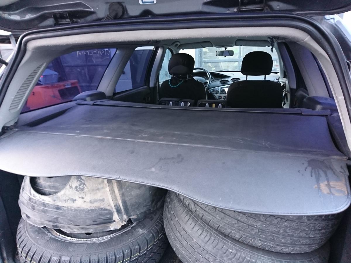 Ford Focus I Turnier orig Laderaumabdeckung Hutablage hinten Kofferraum Bj 2004