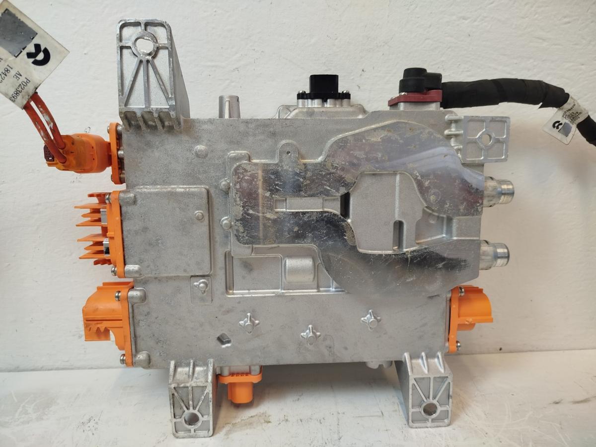 NIO EL6 Elektro SUV Steuerger&auml;t Frontmotor Gleichrichter HV Integrationsmodul