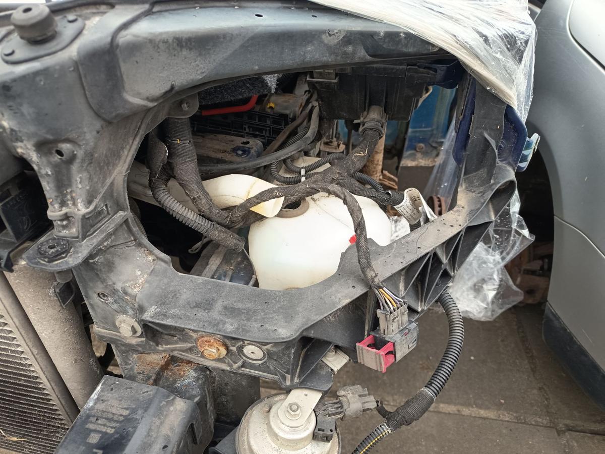 Opel Corsa D original Schlo&szlig;tr&auml;ger Frontmittelteil Luftleitblech 13191106 Bj2012