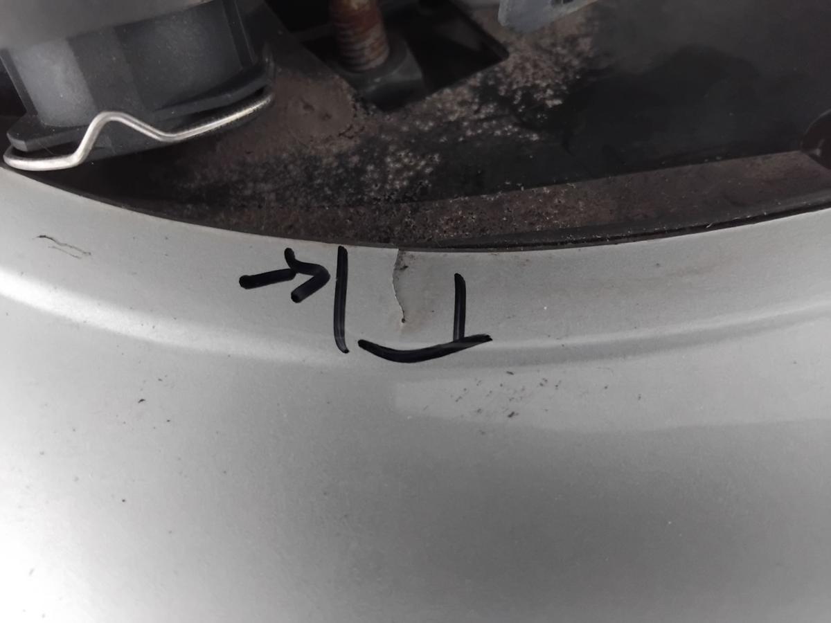 Audi 80 B4 original Sto&szlig;stange Sto&szlig;f&auml;nger vorn BJ1992 LY7T Kristallsilbermetallic