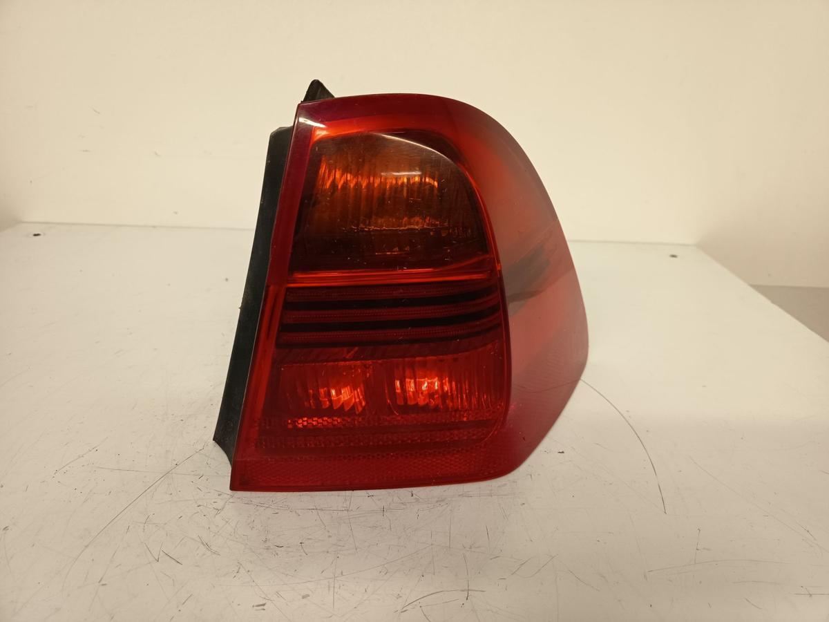 BMW 3-ER E91 Kombi orig Rückleuchte hinten rechts 354/7 Titansilber met Bj 2005