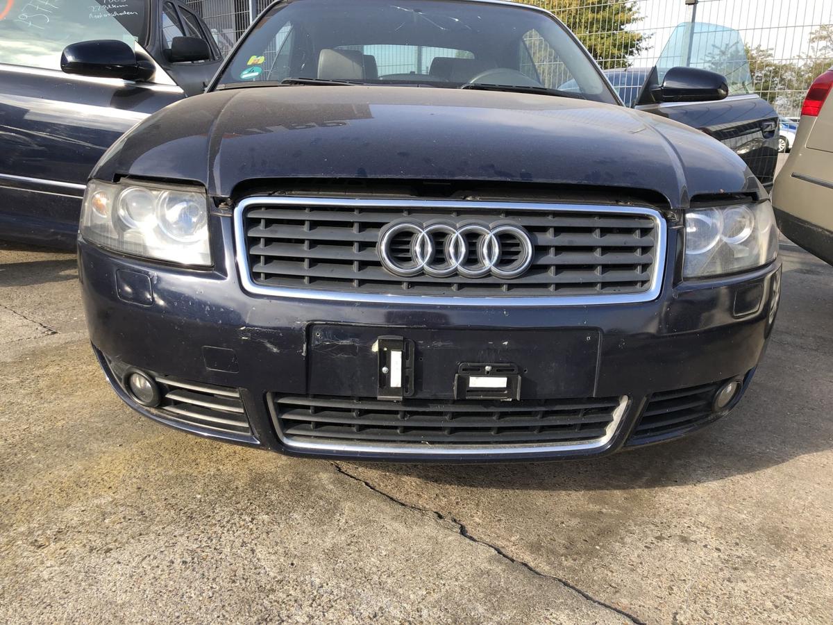 Audi A4 8H B6 Cabrio Stoßfänger vorn Frontschürze Nebel SRA Beschädigung