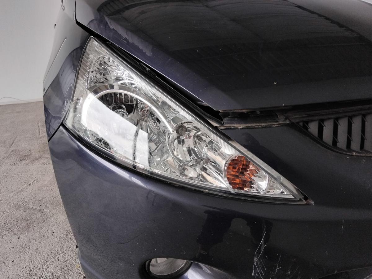 Mitsubishi Grandis original Scheinwerfer rechts Halogen mit LWR BJ2004