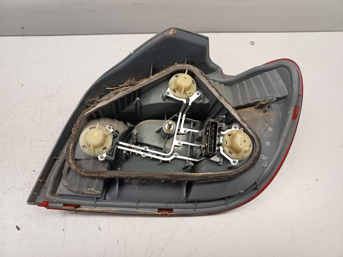 Toyota Yaris P1 original R&uuml;ckleuchte links Baujahr 2002