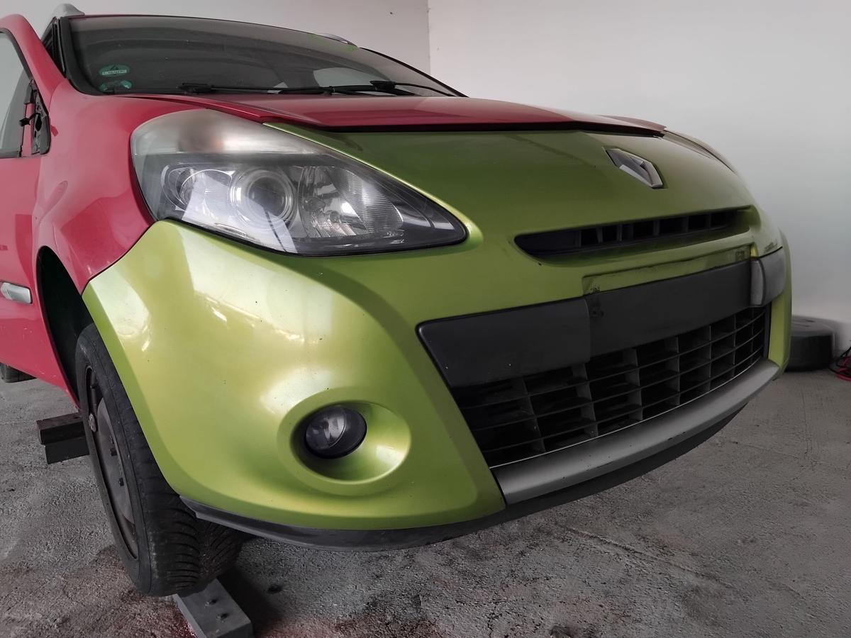 Renault Clio 3 Grandtour original Stoßstange Stossfänger vorn Facelift BJ2009