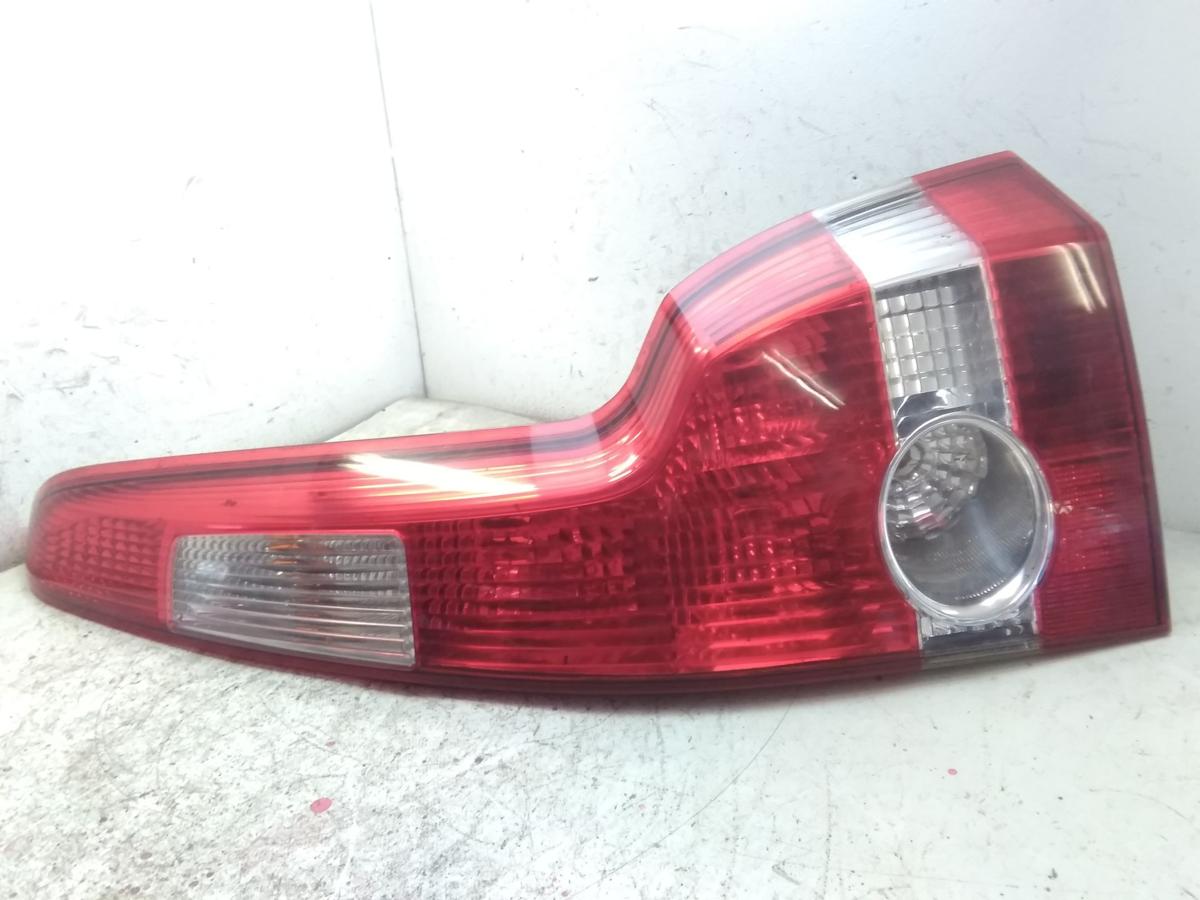Volvo V50 R&uuml;ckleuchte Heckleuchte rechts BJ2004