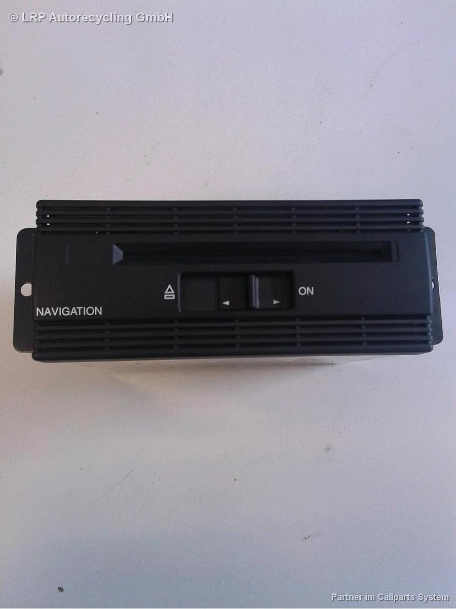 VW Passat 3B Navigationseinheit Navirechner 4D0919887B 7612001186 BLAUPUNKT