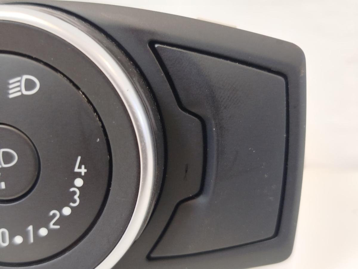 Ford Focus DYB CEW Lichtschalter Schalter Beleuchtung ohne Nebelscheinwerfer