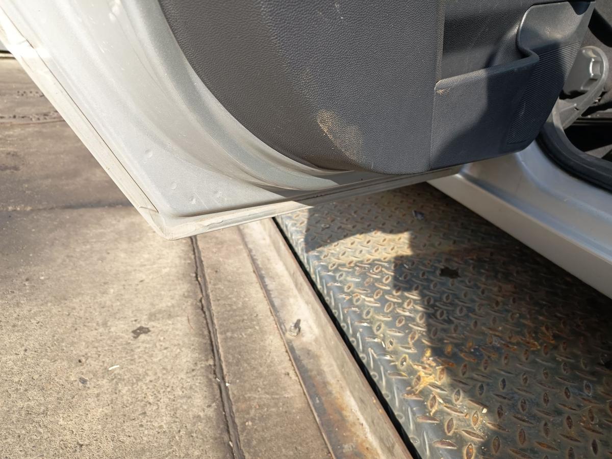 Opel Astra H Kombi original T&uuml;r Roht&uuml;r hinten links Z157 Starsilber III Bj 2006