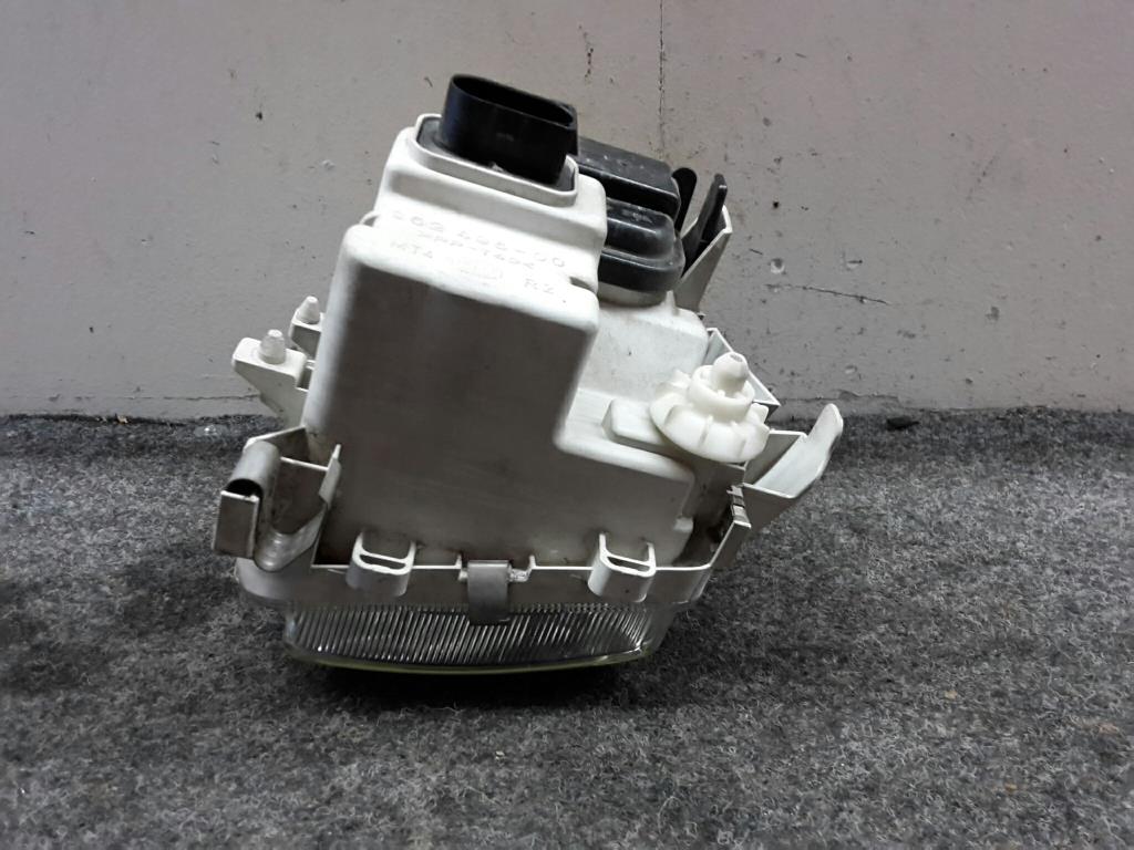 VW Polo 6N BJ 1998 Scheinwerfer vorn rechts Lampe 94-98 Hella