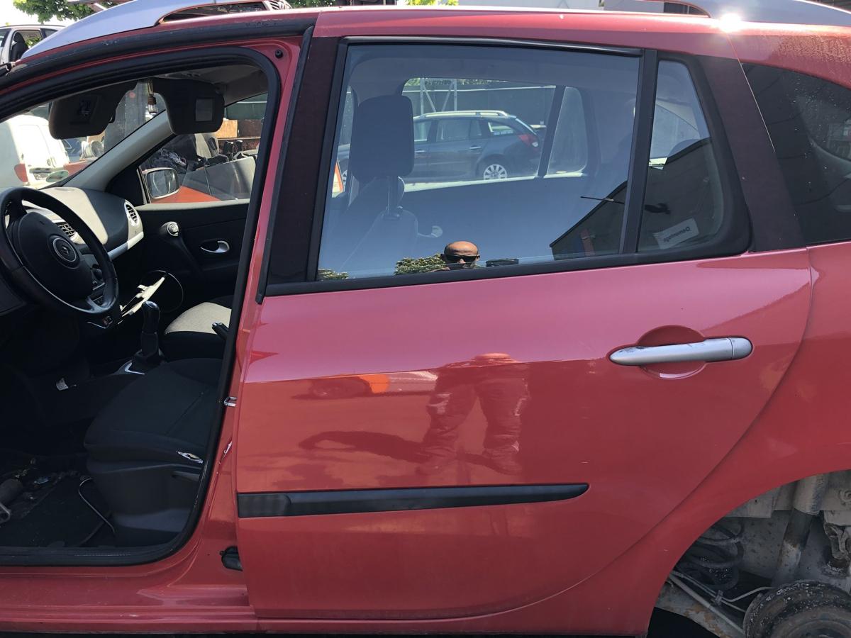 Renault Clio III Grandtour original Tür hinten links Fond 727 Spanischrot Bj2008