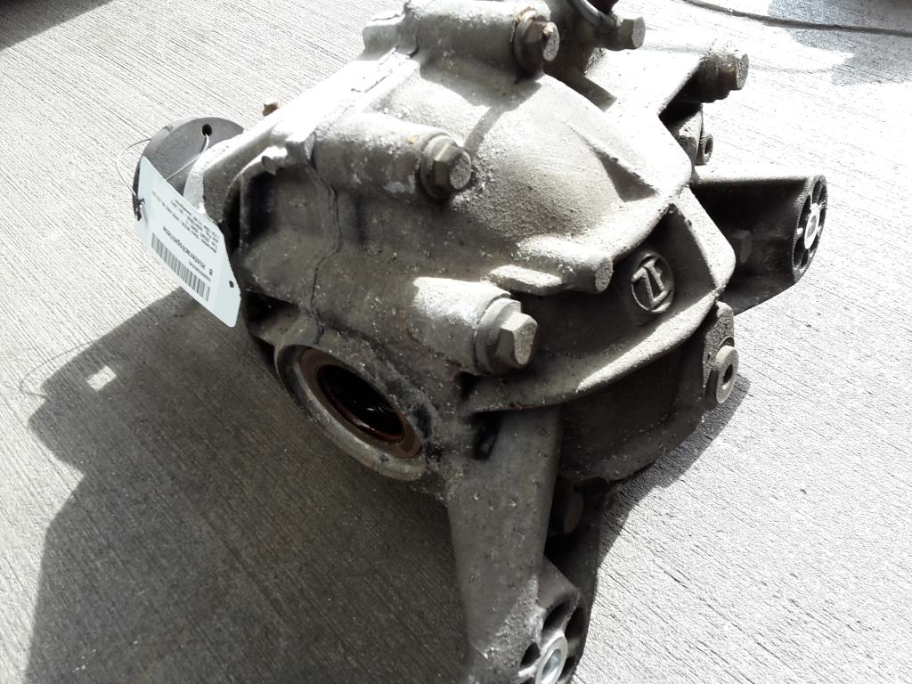 Mercedes ML W163 BJ 2002 Hinterachsgetriebe Differential 2.7CDI 612.963