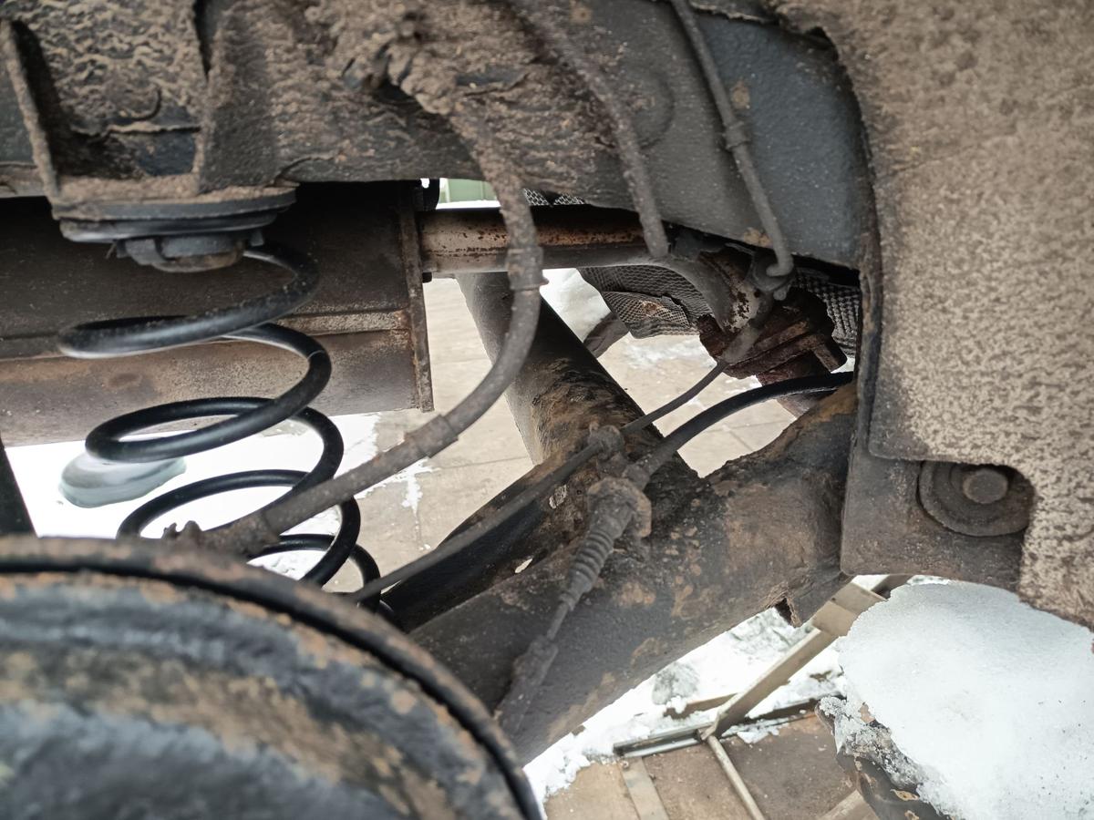 Mazda 2 DE original Hinterachse 1.4l 62kW Benzin Scheibe ABS Bj 2010