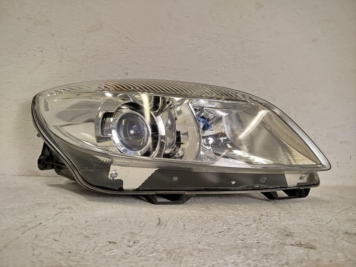 Skoda Fabia 5J ab 2010 Scheinwerfer rechts Halogen Linse Facelift Halter defekt